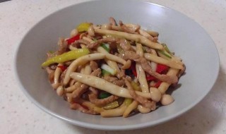 海鲜菇怎么做法才好吃（海鲜菇怎么做了好吃）