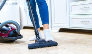 地面潮湿做美缝有什么后果（地面潮湿做了美缝怎么办）