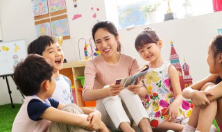 助班是老师还是学生（助班是干嘛的）