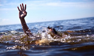 如何在海难中逃生（如何在海难中逃生?）