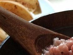 薏米红豆莲子粥的做法和营养功效 莲子红豆薏米粥有什么功效