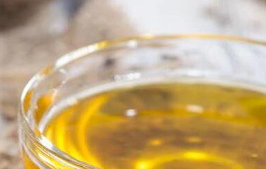 冷榨亚麻籽油的功效与作用有哪些（冷榨亚麻籽油的功效与作用有哪些好处）