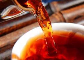 普洱熟茶的功效与作用 女人喝普洱熟茶的功效与作用