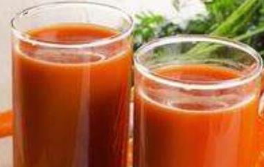 胡萝卜汁的功效与作用 每天一杯胡萝卜汁的功效与作用