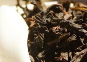 岩茶奇兰的功效与作用（岩茶奇兰的功效与作用禁忌）