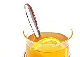 蜂蜜绿茶的功效 蜂蜜绿茶的功效与作用及禁忌症