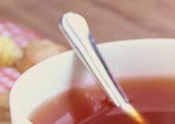 生姜红糖蜂蜜水的功效与作用 生姜红糖蜂蜜水的功效与作用是什么