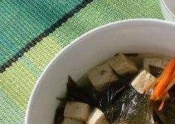 海带骨头豆腐汤的功效与作用 海带骨头豆腐汤的功效与作用及禁忌