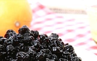 蓝莓果干的营养价值和吃法 蓝莓干作用和营养价值