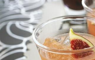 无花果酒的功效与做法（无花果泡酒的功效）