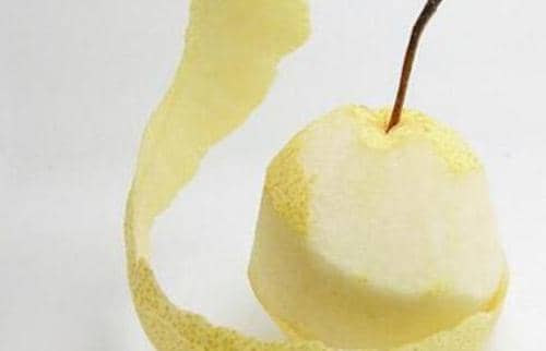 梨子皮煮水的功效与作用 梨子皮煮水的功效与作用是什么