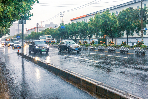 3个字总结如何防范暴雨