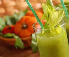 降血压的芹菜汁怎么做 降血压的芹菜汁怎么做好喝