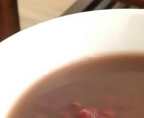 红豆汤的热量与营养 红豆汤的热量与营养表