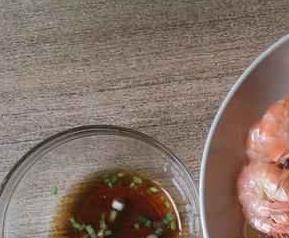 白水煮基围虾怎么样做 白水煮基围虾怎么样做的