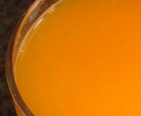 红萝卜玉米汁的功效 红萝卜玉米汁的功效与禁忌