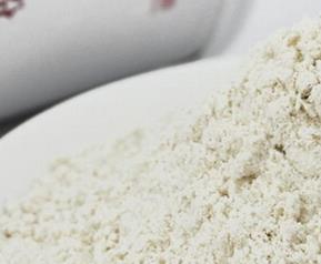 吃山药芡实薏米粉的功效和好处 吃山药芡实薏米粉的功效和好处禁忌