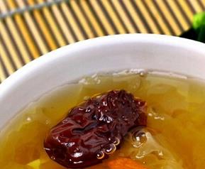 银耳汤隔夜能吃吗 红枣银耳汤隔夜能吃吗