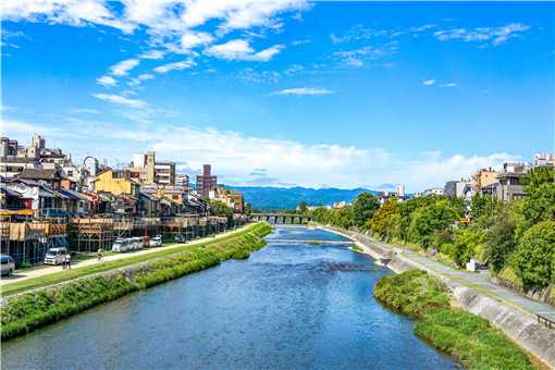 多地“母亲河”遭严重污染