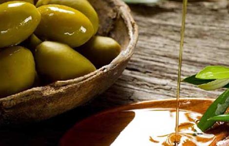 橄榄油的功效与作用 橄榄油的功效与作用护肤品