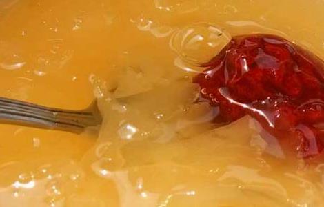 银耳红枣汤的做法 银耳红枣汤的做法和功效与作用