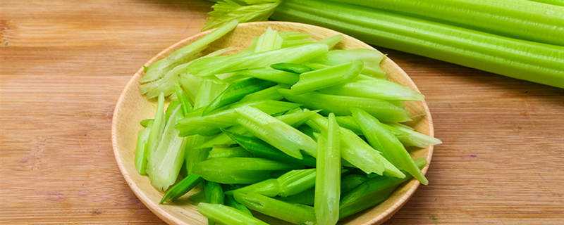 芹菜是粗纤维的菜吗 芹菜的粗纤维是什么