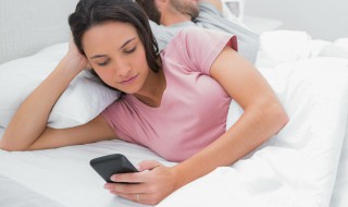 梦到买新衣服 梦到买新衣服并试穿