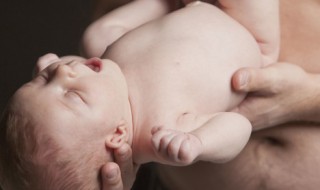 新生儿报喜的很好听的句子 小宝宝报喜唯美句子