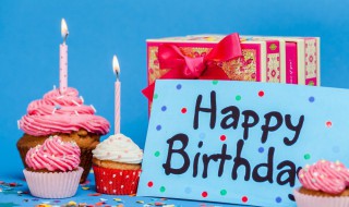 含蓄幽默表达自己生日的句子有哪些（含蓄幽默表达自己生日经典语录）