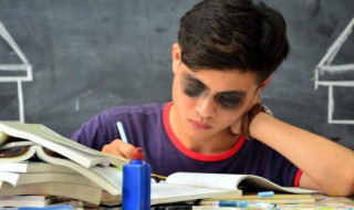 别样的父爱作文 别样的父爱作文800字