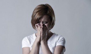 一个人感冒难受的说说 一个人的时候感冒的说说