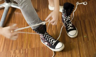 布鞋很臭怎么去除臭味 布鞋发臭怎么清洗