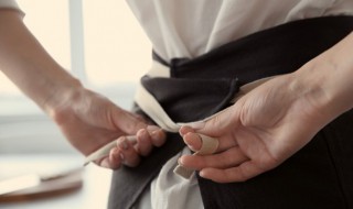围裙属于什么垃圾（旧围裙属于哪类垃圾）