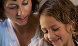 14岁女孩不听话叛逆怎么办（14岁女孩很叛逆怎么办）