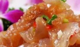 海蜇皮褐色的要撕掉吗 海蜇皮褐色的需要撕掉吗