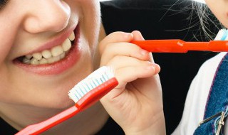 电动牙刷橡胶霉点怎么清理 牙刷上橡胶发霉怎么办