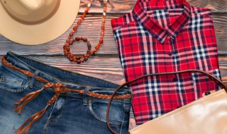 牛仔裤怎么挑选更合身 牛仔裤该怎么选