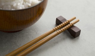 筷子长毛了怎么处理 筷子长毛了怎么处理方法