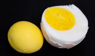 煮熟的鸡蛋如何切蛋黄不碎（不熟的蛋黄怎么煮）