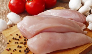 为什么鸡肉煮熟后是红色的 为什么鸡肉煮熟了肉是红色的