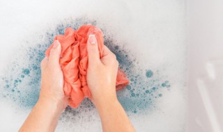 衣服怎么洗才不褪色 怎样洗衣服不会褪色