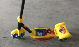 选购儿童滑板车要注意什么 购买儿童滑板车需要注意什么
