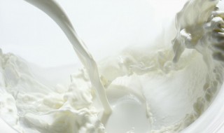 牛奶敷面膜的正确方法 用牛奶敷面膜需要用什么样的牛奶?