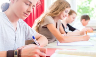 竹鸡之性文言文翻译（竹鸡之性文言文翻译且步且啄）