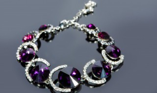 紫水晶手链戴哪只手 紫水晶手链应该戴哪只手?