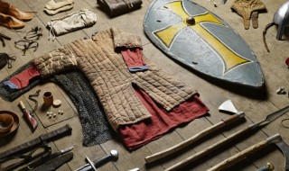 中世纪骑士通常使用哪些武器（哪种武器不属于中世纪骑士的必需装备）