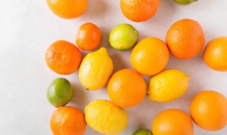 柠檬树掉叶子怎么办（柠檬树叶子全掉了怎么回事）