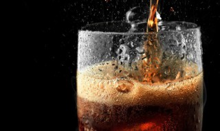 开瓶的隔夜可乐能喝吗（开过的可乐隔夜能喝吗）