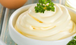 沙拉酱水油分离怎么补救 沙拉水油分离了怎么办