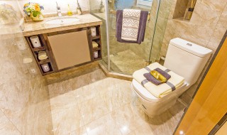 卫生间瓷砖缝隙用什么填补最好 卫生间瓷砖缝隙用什么填补最好视频